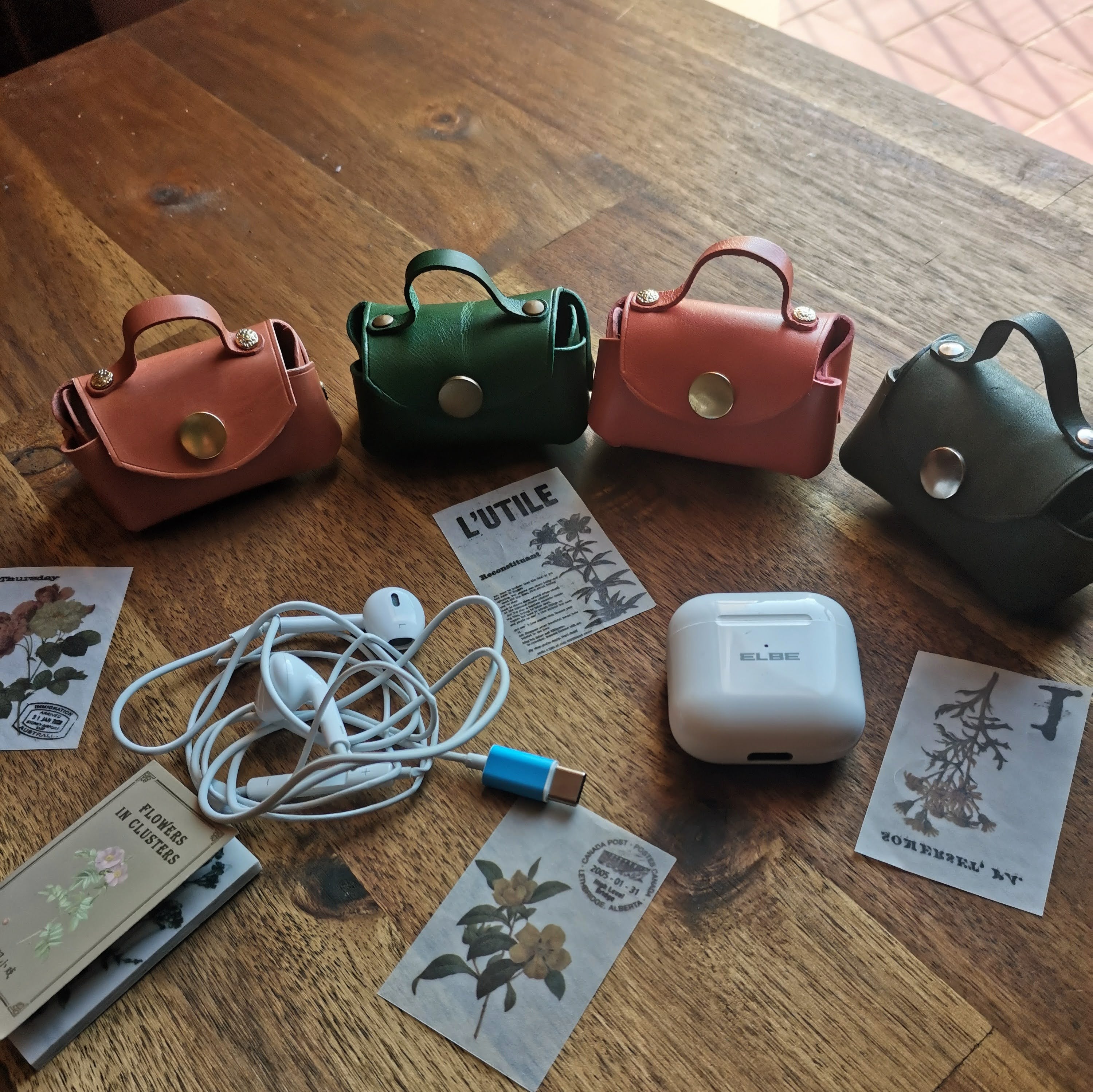 FUNDA AURICULARES