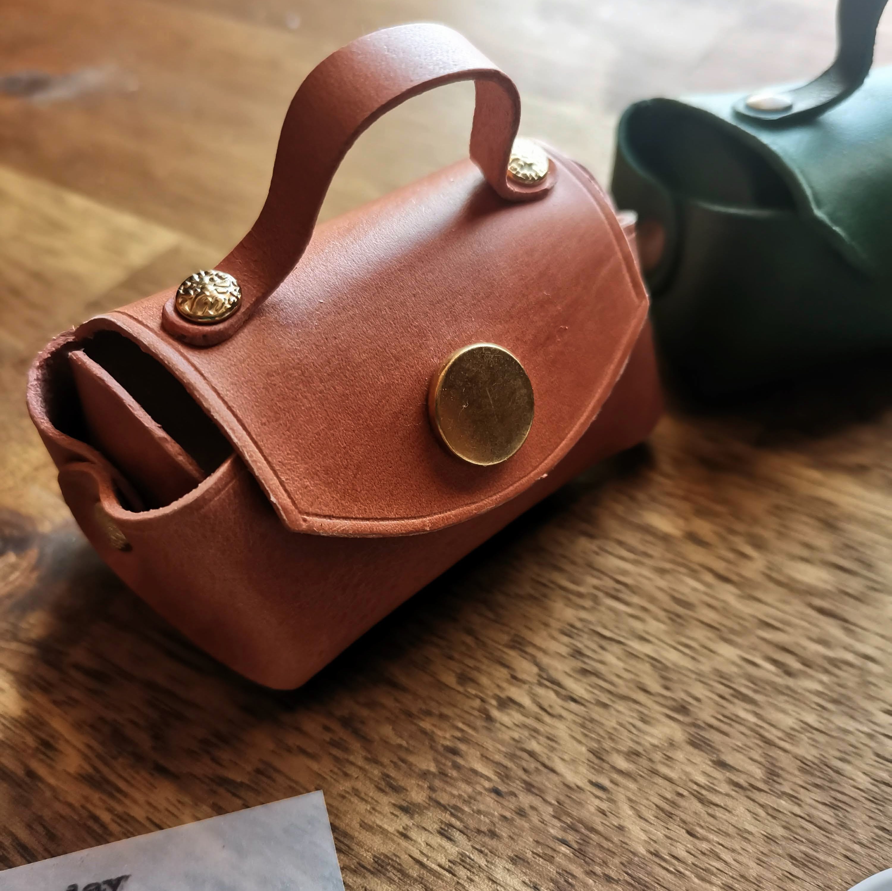 FUNDA AURICULARES