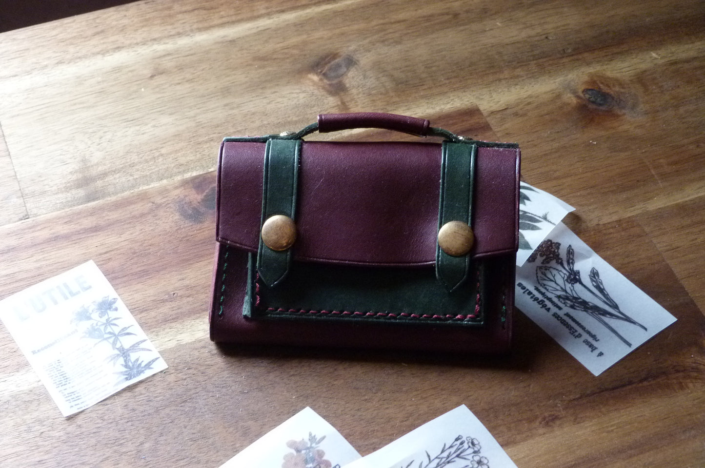 Monedero tarjetero maletín