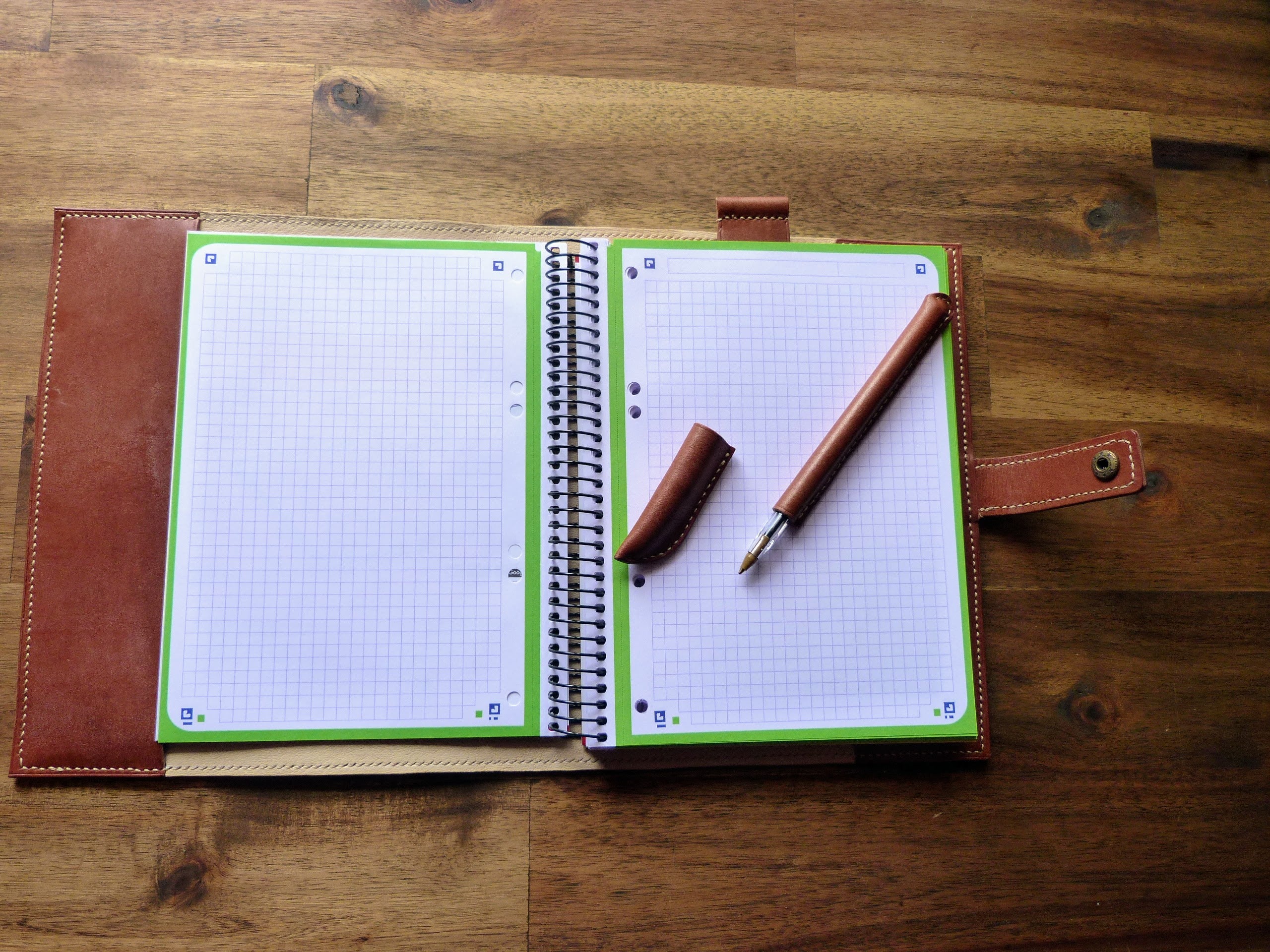 Funda para libreta o agenda.